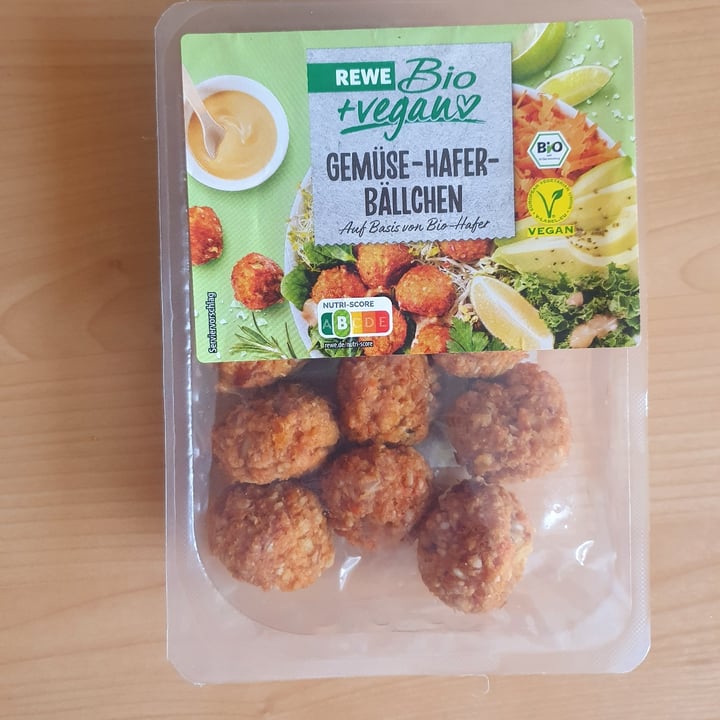 photo of Rewe Bio Gemüse-Hafer Bällchen shared by @julia218 on  10 Aug 2021 - review