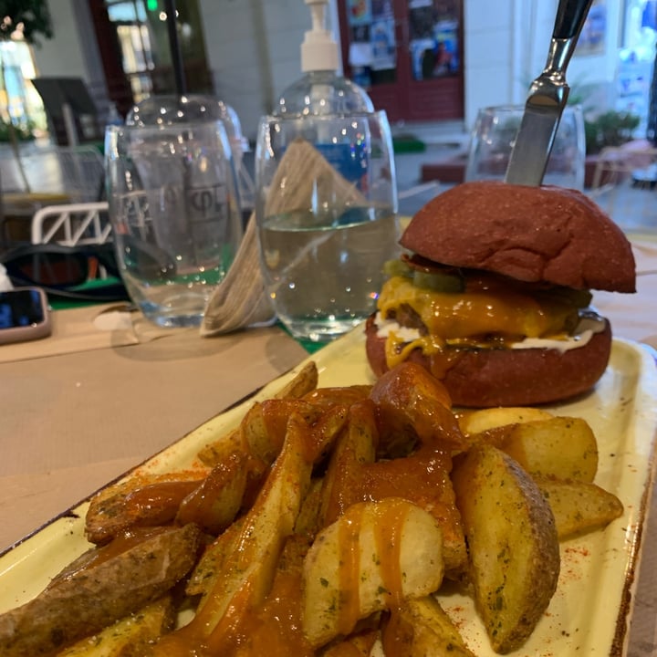 photo of Athens Vegan Burgers texas shared by @nonya on  18 Sep 2022 - review