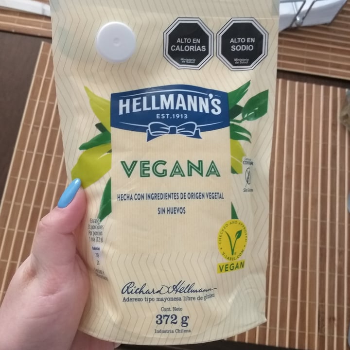 photo of Hellmann’s Hellman’s Vegan Mayonnaise shared by @conito on  03 Nov 2020 - review