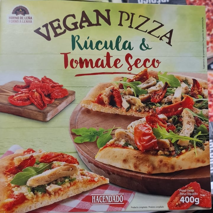 photo of Hacendado Vegan Pizza Rúcula & Tomate Seco shared by @anikoftv2 on  03 Aug 2021 - review