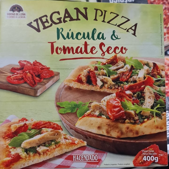 review photo of Hacendado Vegan Pizza Rúcula & Tomate Seco shared by @anikoftv2 on 03 Aug 2021 - review