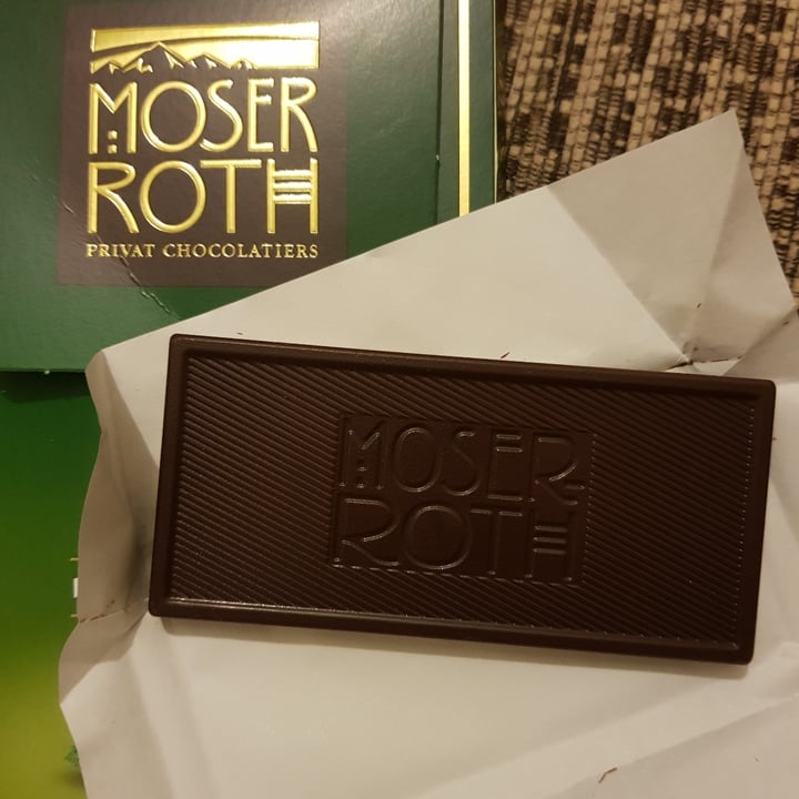 review photo of Moser Roth Mint Flavour Dark Chocolate shared by @vegancybele on 31 Oct 2020 - review
