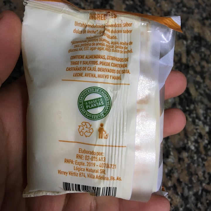 review photo of Felices Las Vacas Alfajor Maicena shared by @rodrigo on 31 May 2021 - review