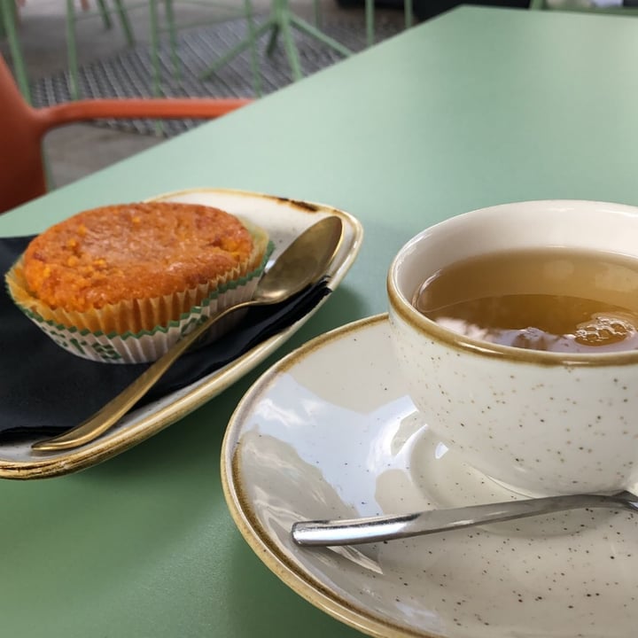 review photo of Luini 6 Bistrot tortina vegan carota shared by @norahmegh on 30 Aug 2022 - review
