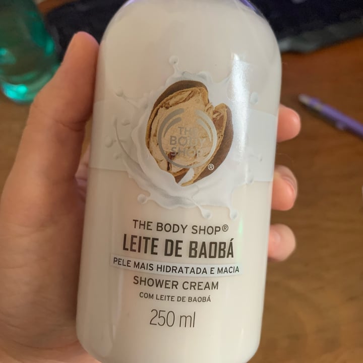 photo of The Body Shop Hidratante Leite de Baobá shared by @ludrcs2 on  29 Dec 2021 - review