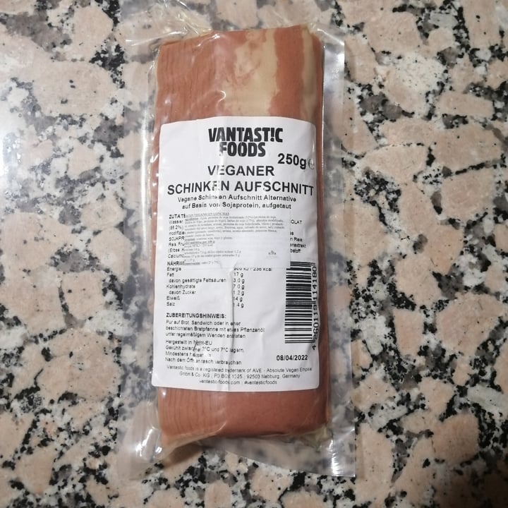 review photo of Vantastic Foods Bacon vegetale shared by @aloneintheriver on 30 Dec 2021 - review