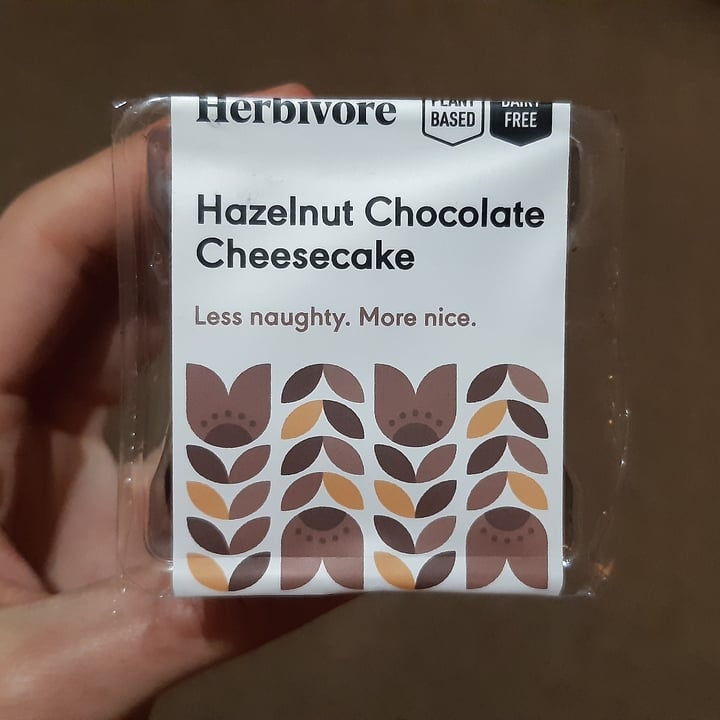 photo of Herbivore Hazelnut Chocolate Cheesecake shared by @lpandel on  07 Nov 2021 - review