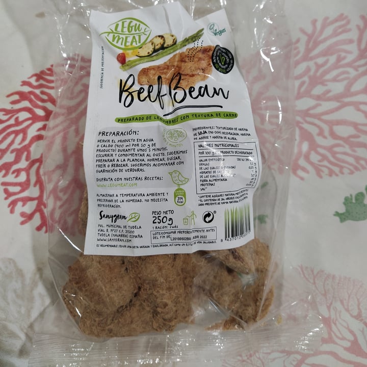 photo of Legu Meat Beef Bean shared by @veggiebrocoli on  03 Nov 2020 - review