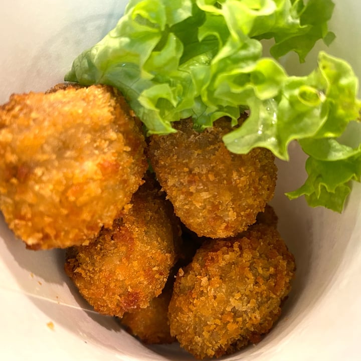 photo of nomVnom Tai Seng Mushroom Fritters shared by @lynnyap8888 on  24 Jan 2022 - review