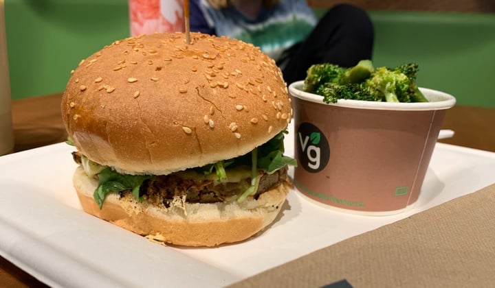 review photo of Veggie Grill Grilled Quinoa + Veg Burger shared by @veghui on 02 Nov 2019 - review