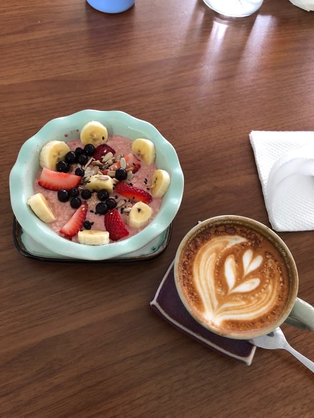 Photo of the dish “Pink Oatmeal”