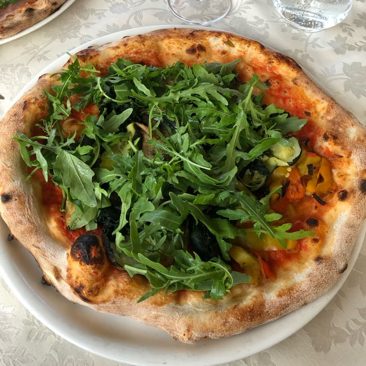 photo of Ristorante Pizzeria Geier Gemüse Pizza shared by @hannnahbanana on  31 Jul 2022 - review
