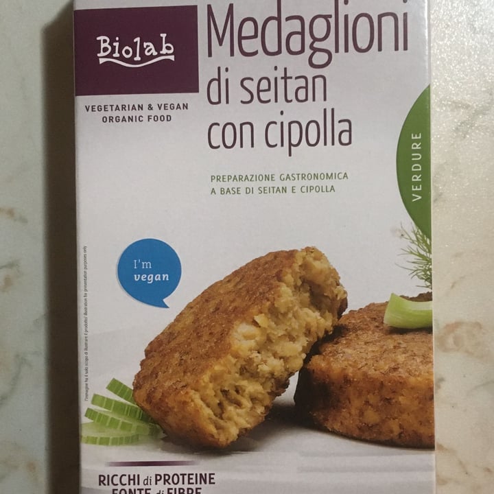 photo of Biolab Medaglioni di seitan alla cipolla shared by @marcello68 on  28 Oct 2021 - review