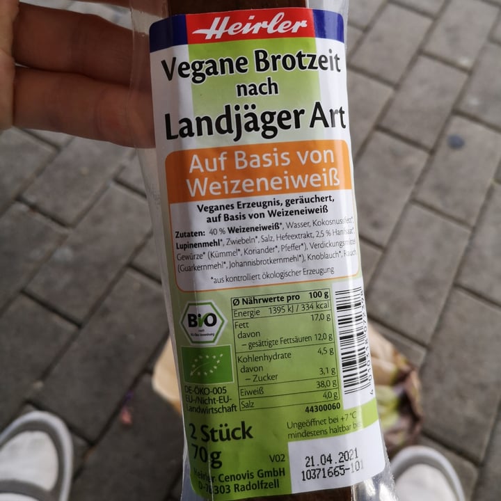 photo of Heirler Vegane Landjäger shared by @timmibeu on  29 Oct 2020 - review