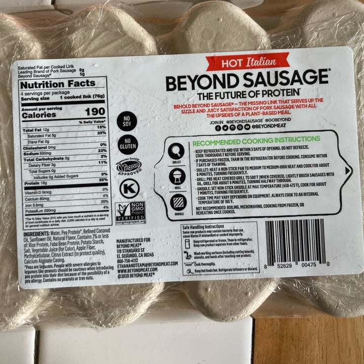photo of Beyond Meat Beyond Sausage Hot Italian shared by @moraviajetariana on  14 Nov 2021 - review