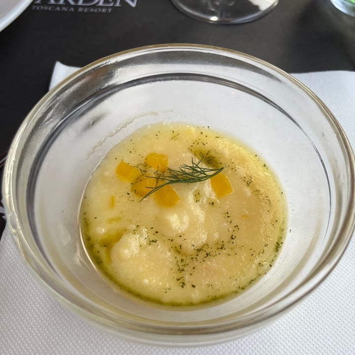 photo of Garden Toscana Resort crema di mais e peperoni gialli shared by @bartelisa on  23 Jul 2022 - review