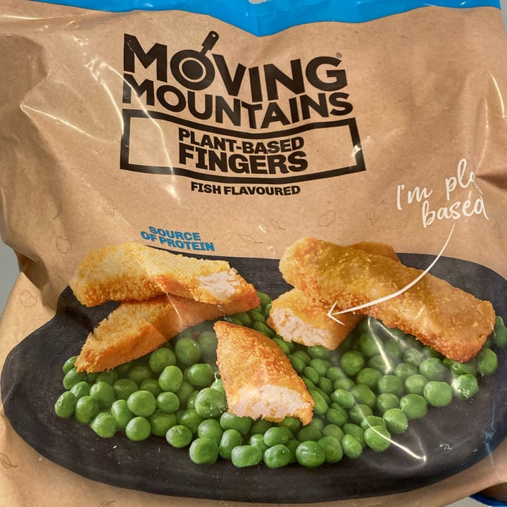 photo of Moving Mountains Fish Fingers shared by @miyukudo on  03 Jun 2022 - review
