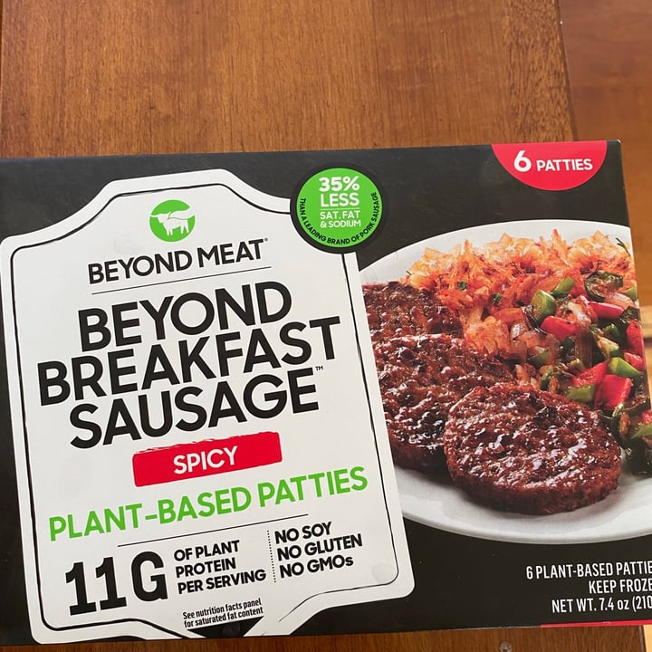 photo of Beyond Meat Beyond Breakfast Sausage Spicy shared by @lataliz on  13 Jun 2021 - review