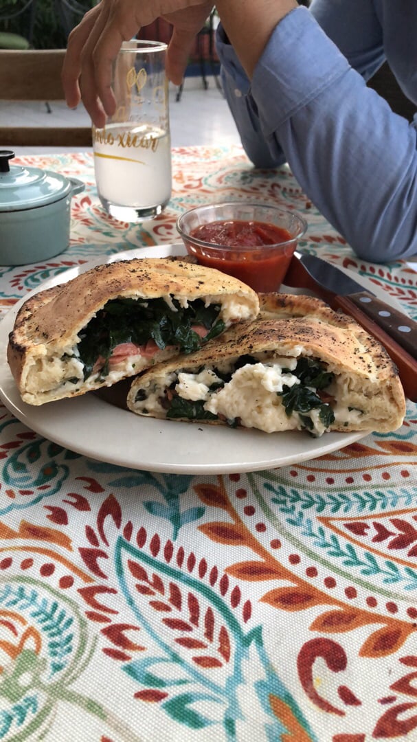 photo of Ixteriolo's Calzone shared by @vamonsivais on  23 Jan 2020 - review