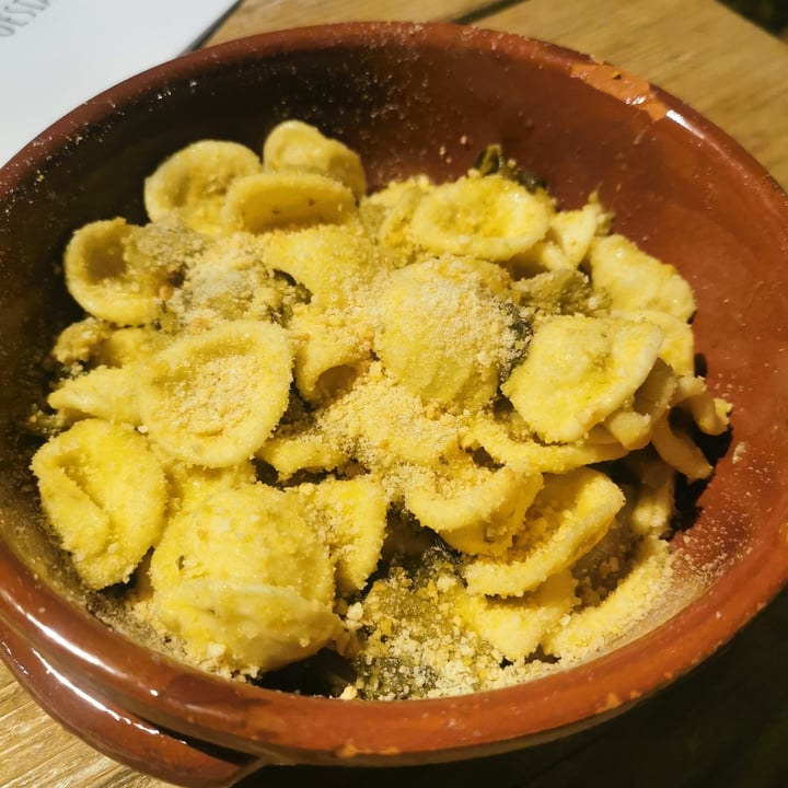 photo of Boccaccio 'la poesia in un barattolo' Orecchiette Con Cime Di Rapa E Sbriciolata Di Tarallo shared by @craccogiada on  14 Sep 2022 - review