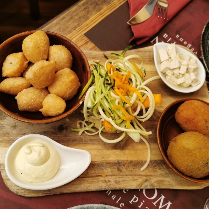 review photo of Rifugio Romano ANTIPASTO DEL RIFUGIO VEGAN shared by @morfeolover on 12 Jun 2022 - review