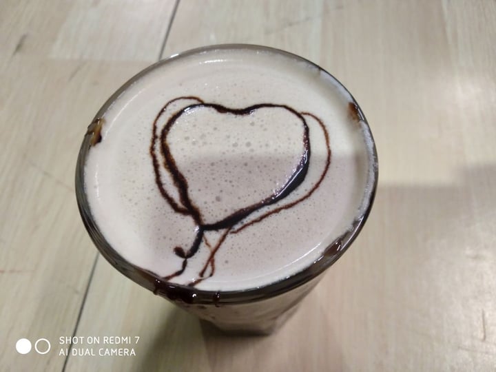 photo of Ubuntu Community - The Vegan Cafe Love shake shared by @hsipratim on  04 Feb 2020 - review