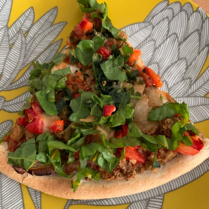 photo of Woolworths Food Falafel & veg pizza shared by @ripple on  22 Jan 2022 - review