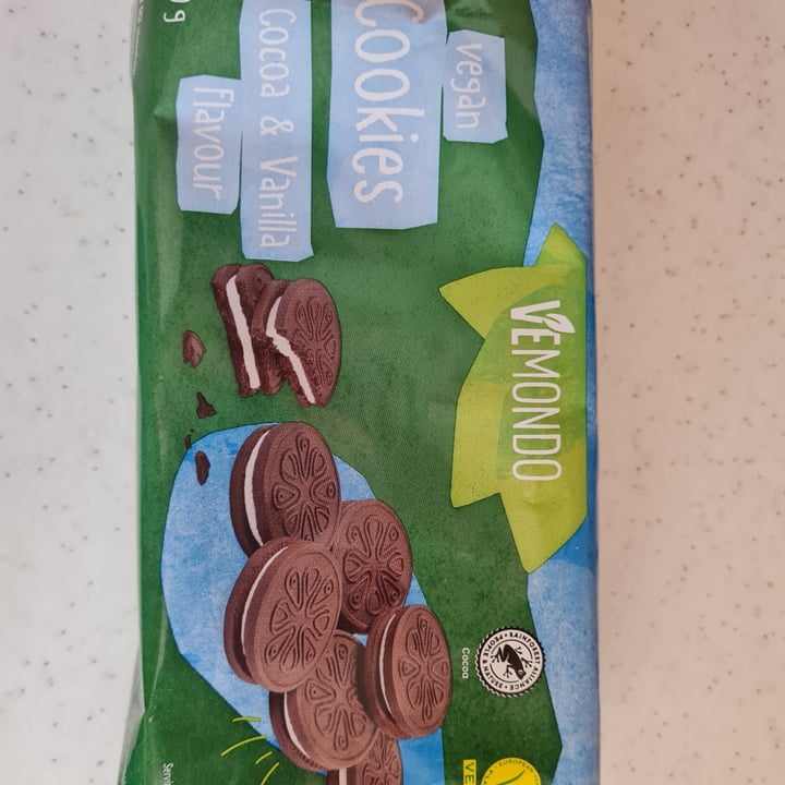 photo of Vemondo Vegan Cookies Cocoa & Vanilla Flavour shared by @elire on  09 Jun 2022 - review