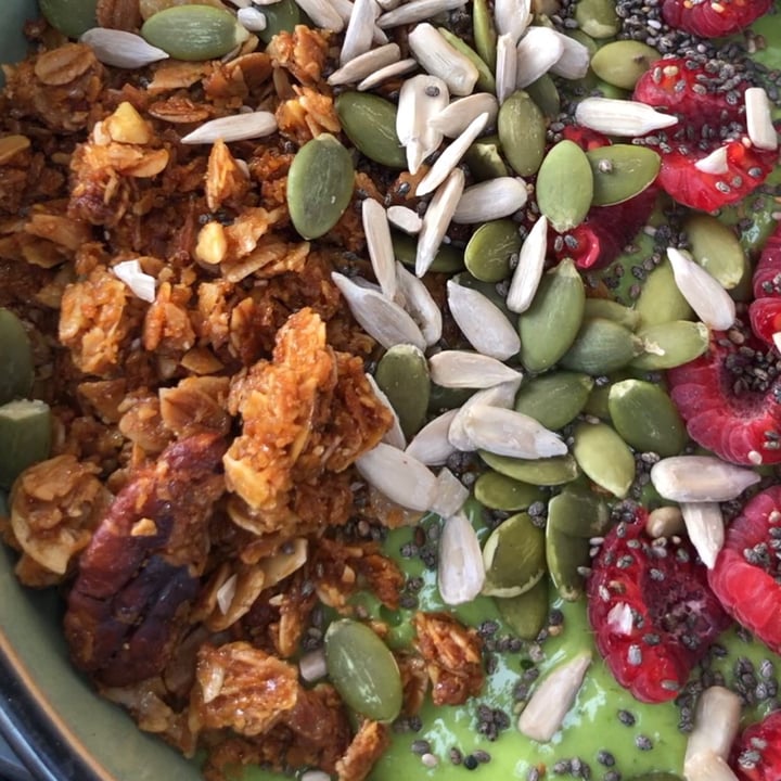 review photo of Baker & Spice Super Green Smoothie Bowl shared by @jumsm on 24 Jan 2022 - review