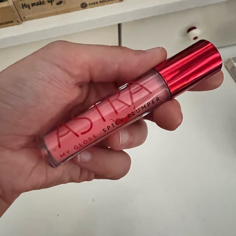 Astra My Gloss Spicy Plumper Reviews | abillion