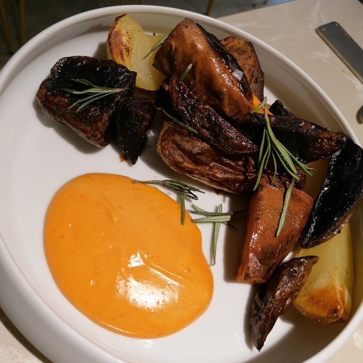 photo of Linfa Milano - Eat Different Patate & Patate shared by @francesca96 on  15 Dec 2021 - review