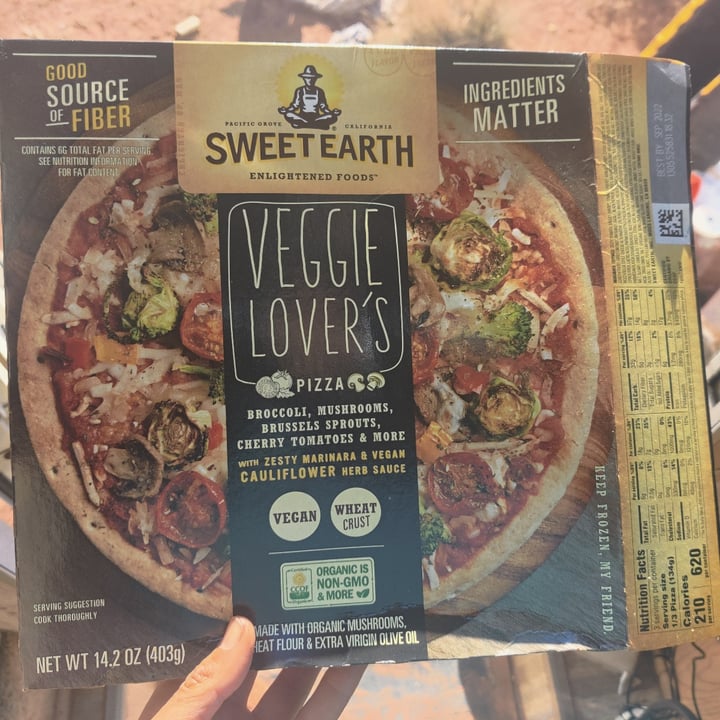 photo of Sweet Earth Veggie Lover's Pizza shared by @earthhome on  23 Jan 2022 - review