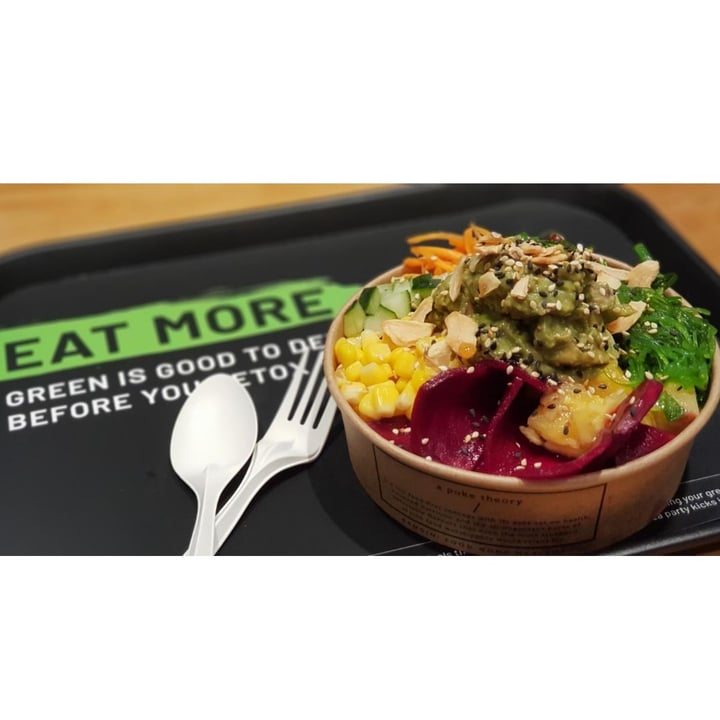 review photo of Poke Theory Light Vegan Pokè Bowl shared by @mssoulshine on 19 Apr 2019 - review