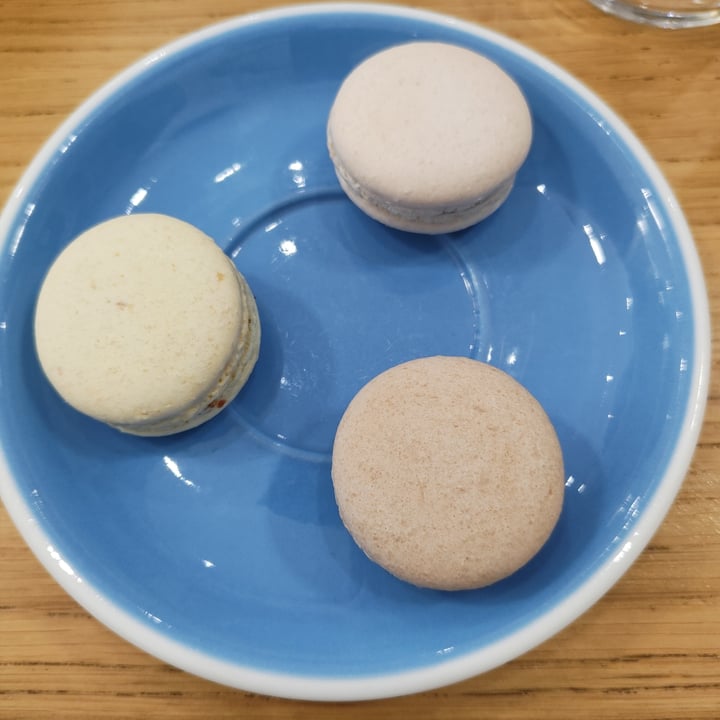 photo of Cloud Cakes Macarons shared by @queeervegan on  28 Jul 2022 - review