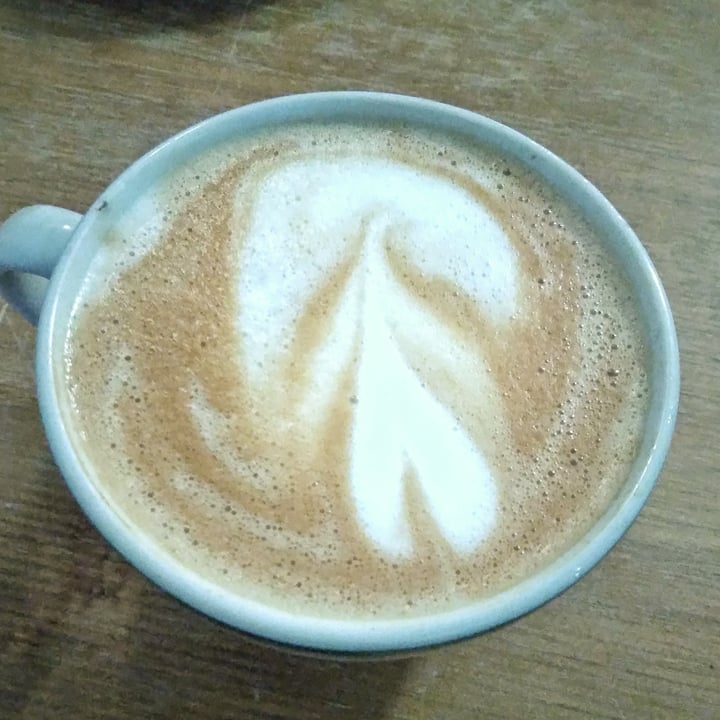 photo of MOLA Cafe Latte shared by @yanyna on  14 May 2022 - review