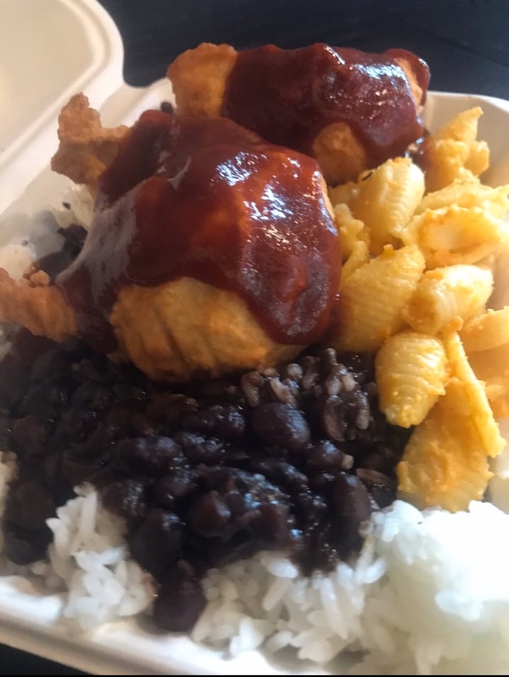 review photo of Jackfruit Cafe (inside King's Donuts) soul bowl shared by @gwenna on 01 Jan 2020 - review