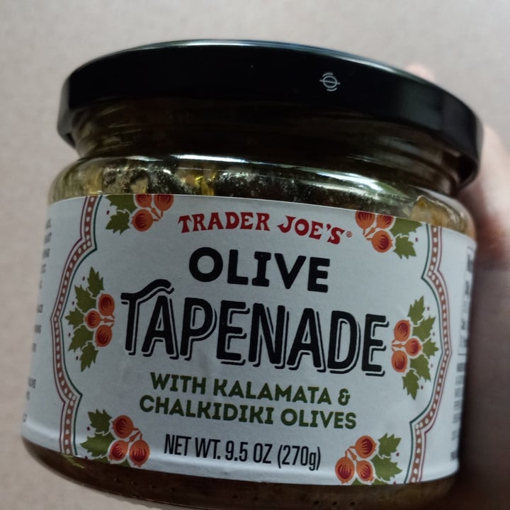 photo of Trader Joe's Olive tapenade with kalamata shared by @catladymeowmeow on  04 May 2022 - review