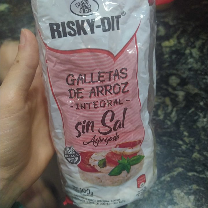 photo of Risky-dit Galletas De Arroz Integral Sin Sal shared by @eugeniamosco on  26 Sep 2022 - review