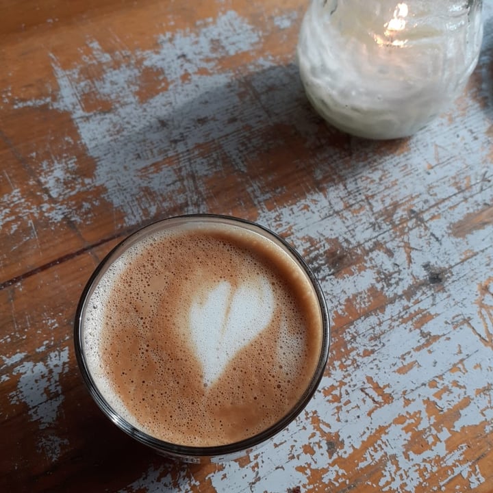 photo of Minas Kaffebar Cappuccino with Oat Milk shared by @fra102030 on  13 Apr 2022 - review