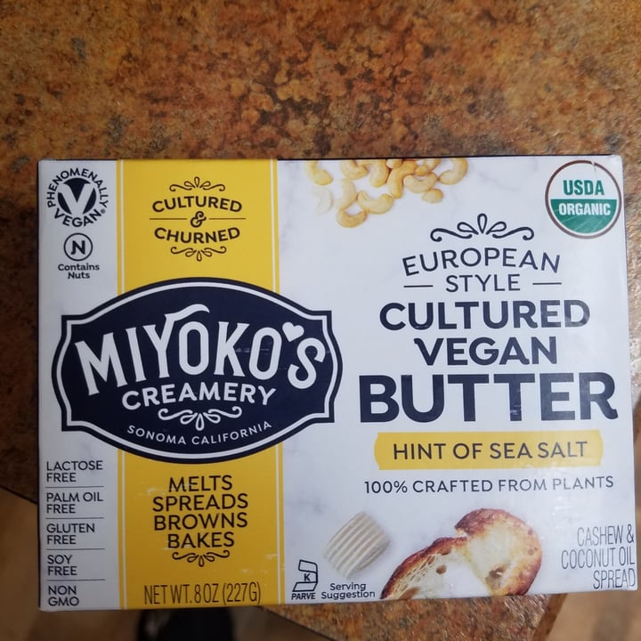 photo of Miyoko's Creamery European Style Cultured Vegan Butter Hint of Sea Salt shared by @gingerlynx on  25 May 2021 - review