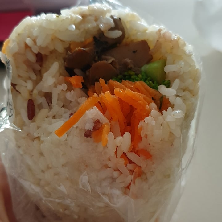 photo of QQ Rice - NEX Customise rice roll(Mushroom Carrot Broccoli Tofu Corn) shared by @jodipoon on  09 Jun 2020 - review