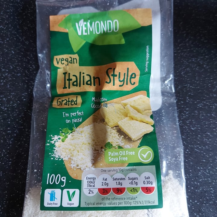 photo of Vemondo Vegan Italian Style Grated shared by @catemc on  23 Mar 2022 - review