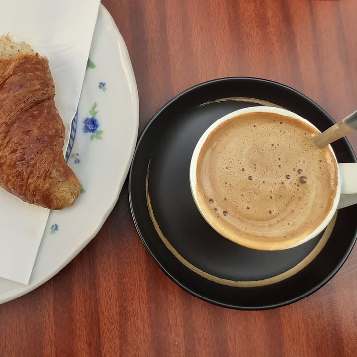 review photo of Al Girasole Brioche Vegana Arancia shared by @fedrara19 on 05 Sep 2021 - review