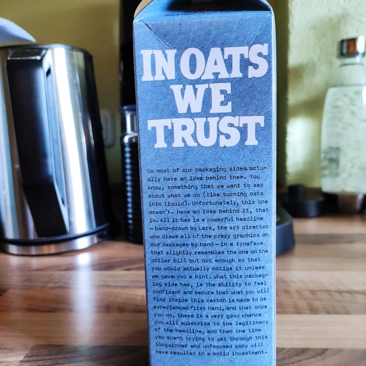 review photo of Oatly Bebida de avena monodosis shared by @veganzelle on 18 Feb 2022 - review