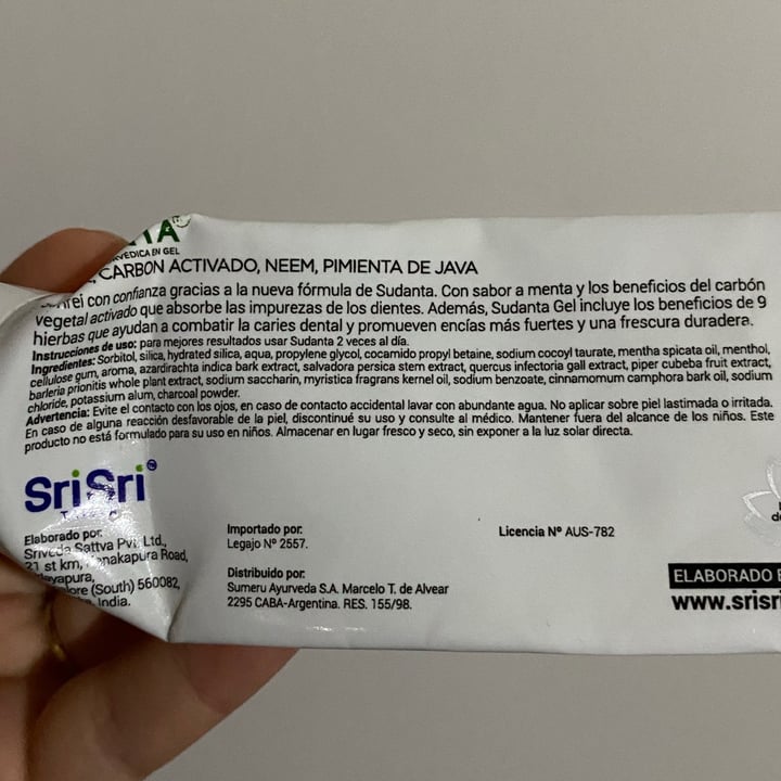 review photo of SriSri Tattva Pasta Dental Ayurvédica Sudanta en Gel shared by @polaina on 15 May 2021 - review