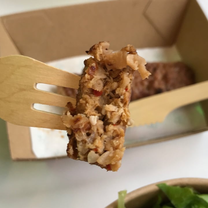 photo of Quick Greens - Funan Vegan kebab shared by @ziggyradiobear on  20 Dec 2021 - review