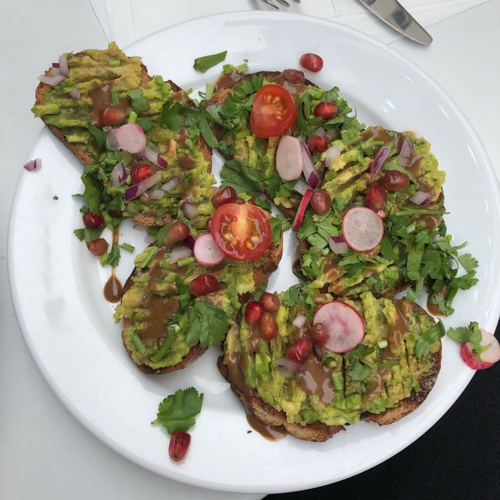 photo of Cloud Cakes Avocado Toast shared by @sofieblik on  21 Aug 2021 - review
