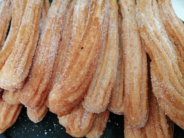 photo of ELK Vegan Bistro Panes dulces y churros shared by @maruvegana on  13 Jan 2020 - review