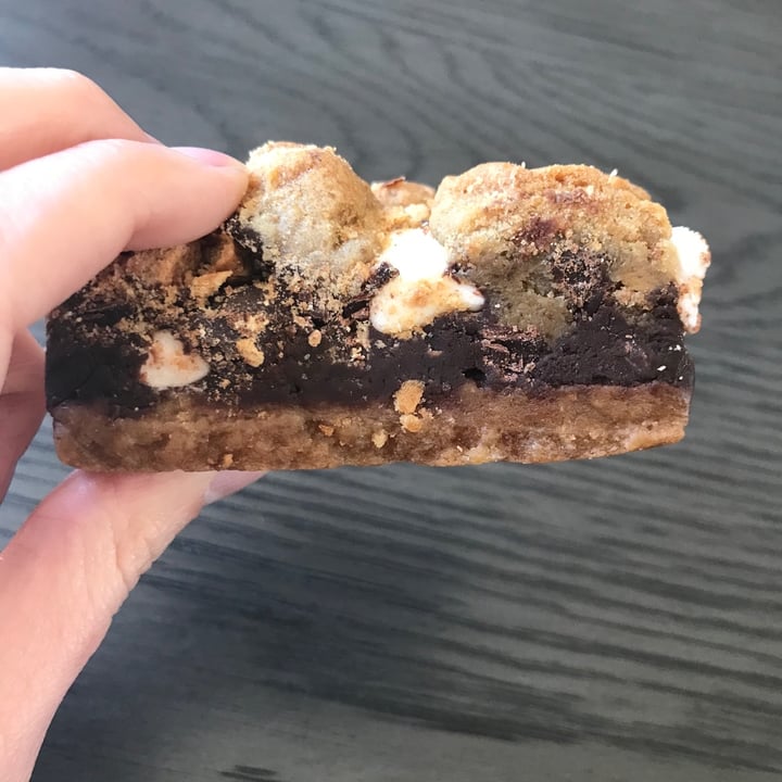 photo of Vegan East S'more Bar shared by @dianna on  20 Apr 2020 - review