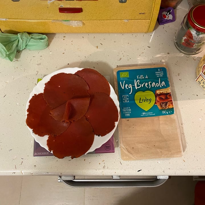 review photo of Liveg fette veg gusto bresaola shared by @veganmind on 01 Sep 2022 - review